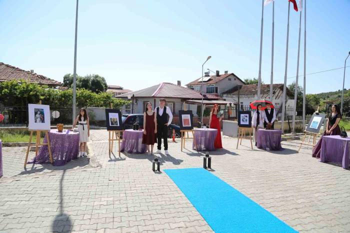 Kavaklı Çocuklar Roman Kahramanı Oldu