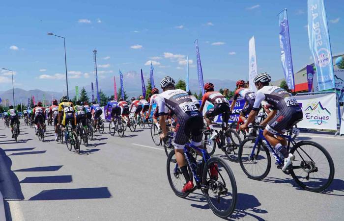 Erciyes Uluslararası Yol Bisiklet Yarışları Grand Prix Kültepe Etabı İle Devam Ediyor