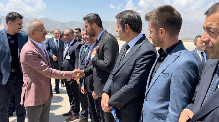 Ulaştırma Ve Altyapı Bakanı Uraloğlu Yüksekova’da