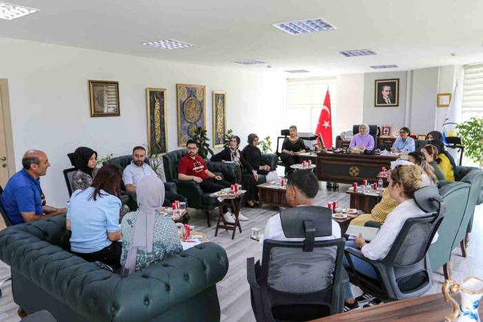 Van’da ‘kadın Dostu Belediye Ve Yerel Yönetim Buluşmaları Toplantısı’ Yapıldı