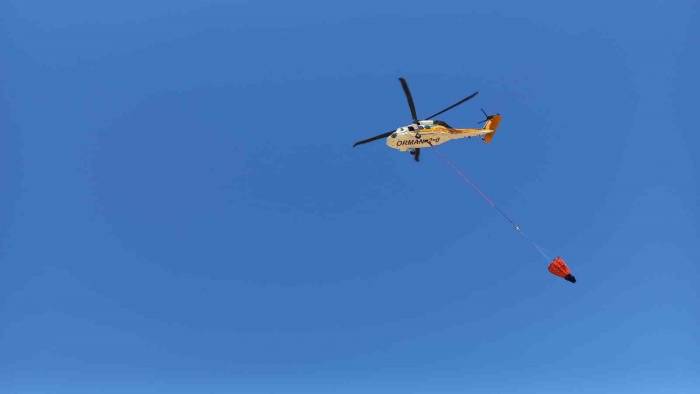 Yunanistan’daki Yangına Müdahale Eden Türk Ekipleri 544 Ton Su Atımı Gerçekleştirdi