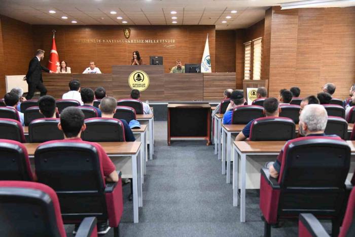 Pursaklar Belediyesi İşveren İle İş Arayan Arasında Köprü Oluyor