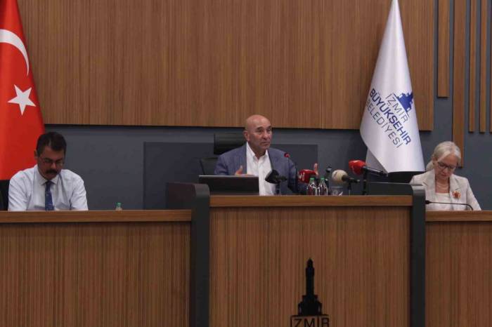 Başkan Soyer’den "harmandalı Ve Mezarlık" Toplantısı