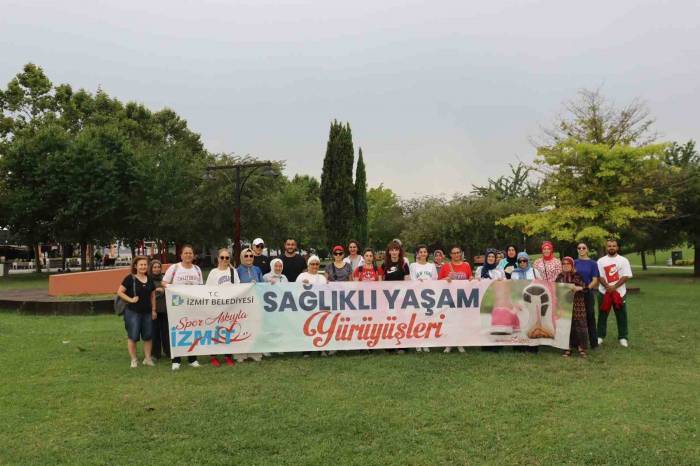 Kadınlar Hem Spor Yaptı Hem De Sosyalleşti