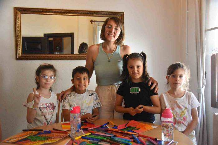 Sanatevi Atölyeleri Yeni Öğrenci Grubu İle Devam Ediyor