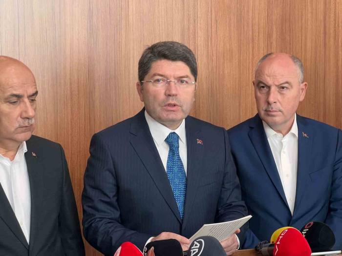 Adalet Bakanı Tunç: "deprem Soruşturmasında 351 Tutuklama Gerçekleşti"