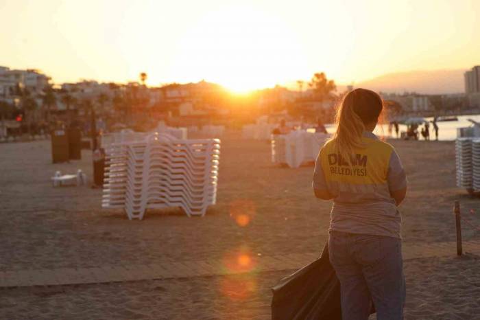 Didim’de Temizlik Ekiplerinden Sabah Mesaisi