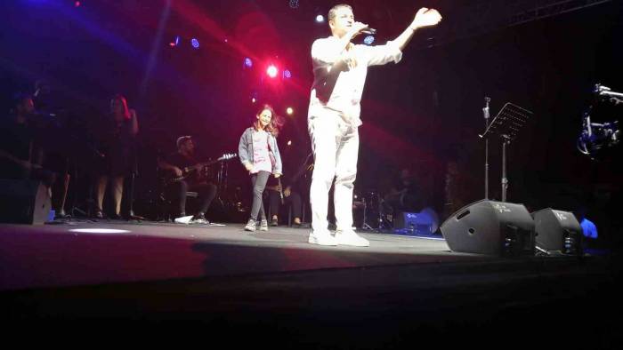 Gediz’de İsmail Özkan Konseri