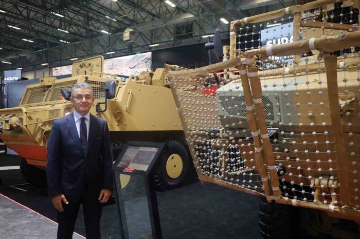 Yerli Ve Milli İmkanlarla Üretilen Zırhlı Araçlar İdef Fuarında Yerini Aldı