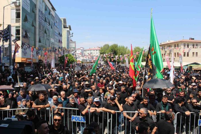 Iğdır’da Kerbela Şehitleri Anıldı