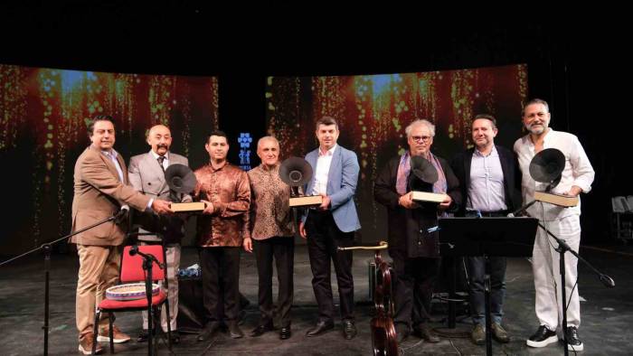 Dünya Ezgileri Bursa’da Buluştu