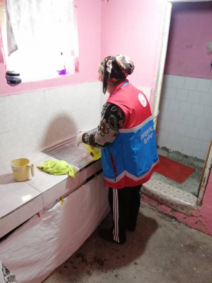 İnebolu’da 80 Haneye Evde Bakım Hizmeti