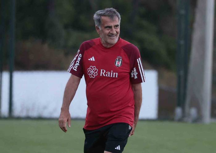 Beşiktaş, Kf Tirana Maçının Taktiğini Çalıştı