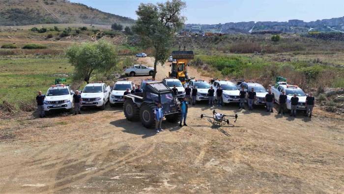 Başakşehir Belediyesi İlçede İlaçlama Çalışmalarını Sürdürüyor