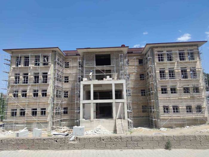 Tatvan Hükümet Konağında Sona Yaklaşıldı