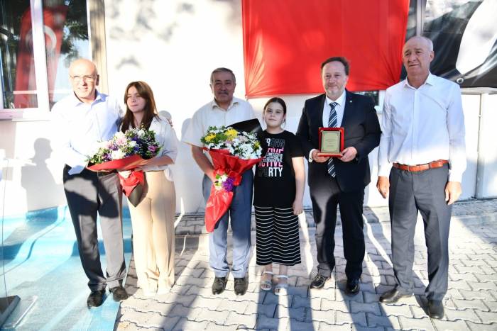 Karesi’de Köy Konağı Geleneği Yaşatılıyor