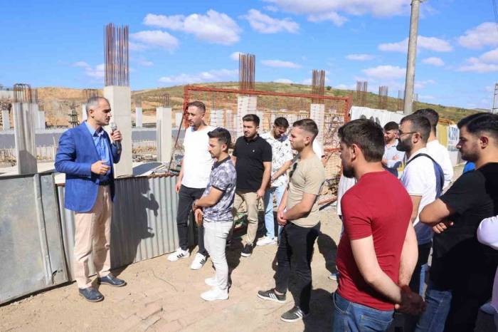 Başkan Çiftçi: "4 Yılda Bin 300 Kupa Ve Madalyayı İlçemize Kazandırdık"