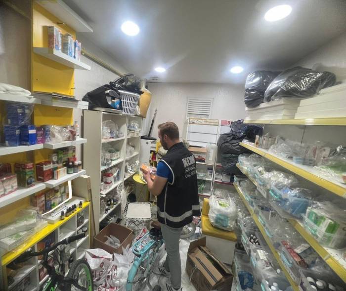 İstanbul’da 5 Milyon Liralık Kaçakçılık Operasyonu: 4 Gözaltı