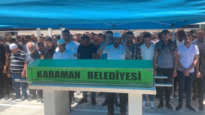 Uykudan Uyandırılarak Evinin Kapısında Öldürülen Genç Son Yolculuğuna Uğurlandı