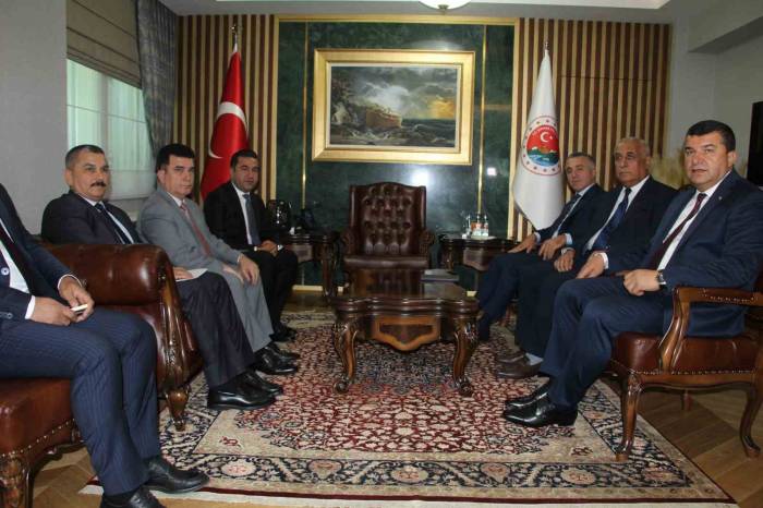 Şırnak Ve Zaho Valisi Sınır Kapısı Sorunları İçin Görüştü