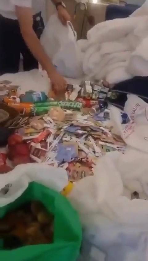 Turistin Odasından Çıkanlar Otel Çalışanlarını Şaşkına Çevirdi