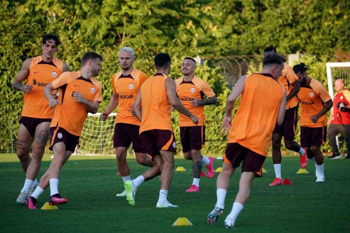 Galatasaray, Zalgiris Maçı Hazırlıklarını Tamamladı