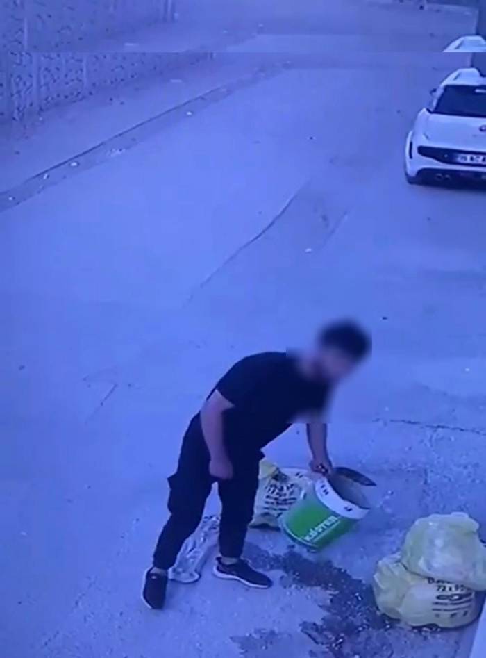 Çöp Kovasını Çalıp Kayıplara Karıştı