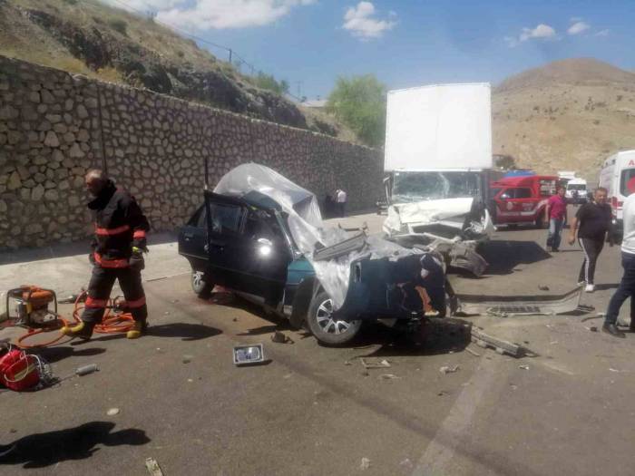 Malatya’da Feci Kaza: 2 Ölü, 1 Yaralı