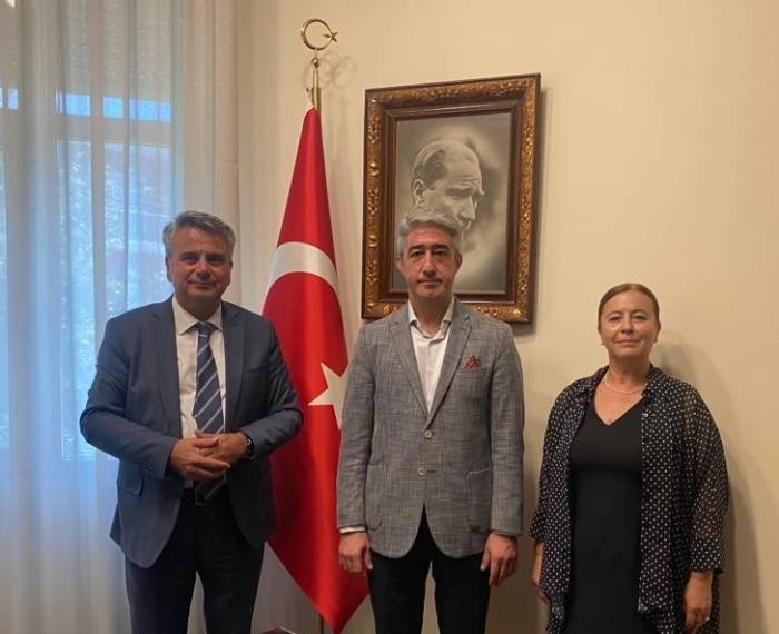 Başkan Oktay: "acınızı Paylaşıyoruz"