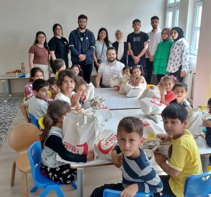 Çakü’den Deprem Bölgesine ‘gelişim Destek Çantası’ Yardımı