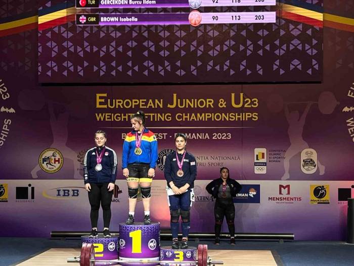 Aydınlı Burcu Avrupa İkincisi Oldu