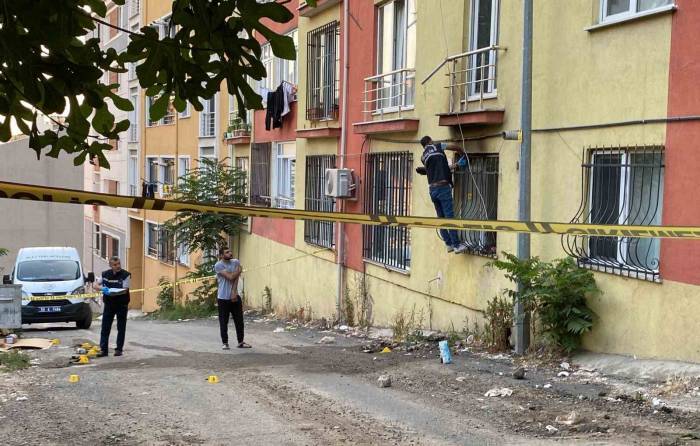 Tekirdağ’da Eve Molotoflu Saldırı