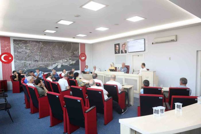 Derince Meclisi’nde İki Madde Karara Bağlandı