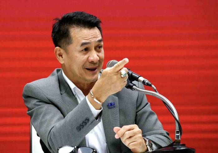 Tayland’da Siyasi Kriz Sürüyor: İleri Hareket Partisi Koalisyondan Çıkarıldı