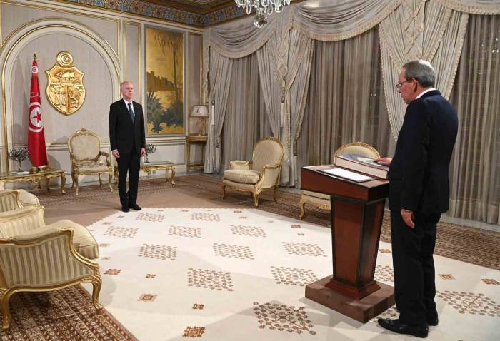 Tunus’un İlk Kadın Başbakanı Görevden Alındı