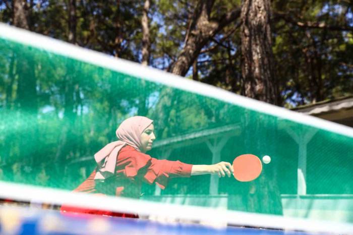 Depremzede Gençler Büyükşehir Gençlik Kampı’nda Moral Depoluyor