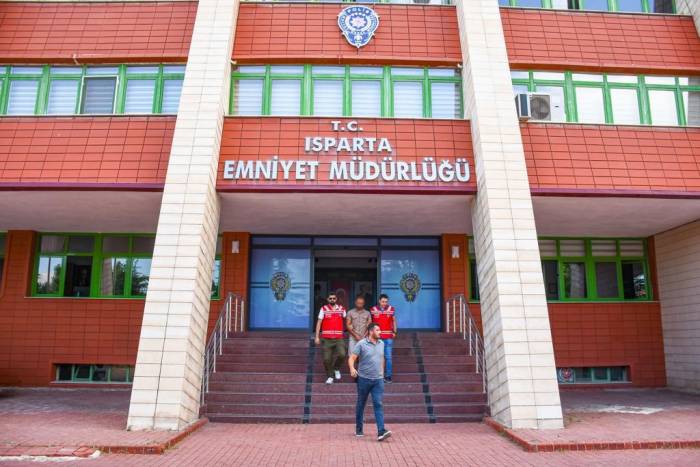 Isparta’da 208 Uygulamada 1703 Şahıs Sorgulandı