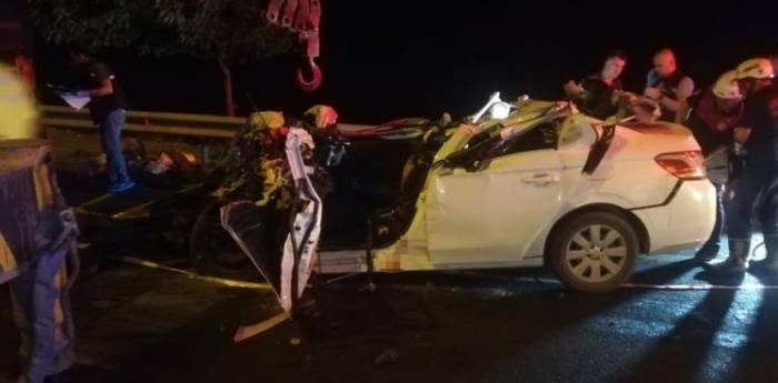 Şanlıurfa’da Otomobil Tıra Arkadan Çarptı: 2 Ölü