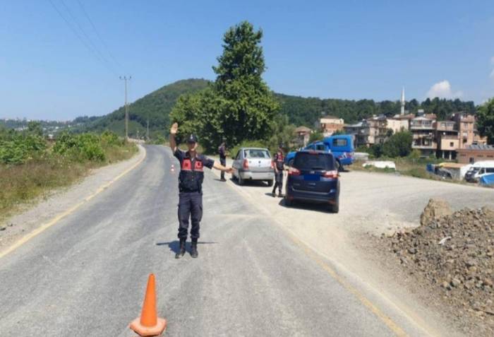 Jandarma 41 Ekip 118 Personelle Denetim Yaptı