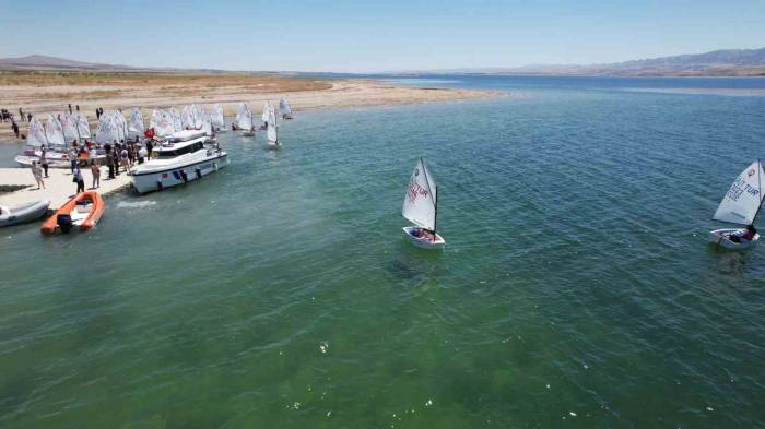 Depremzedeler Sporla Motive Ediliyor