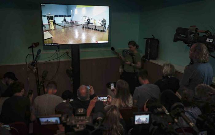 Rus Muhalif Lider Navalny 19 Yıl Hapis Cezasına Çarptırıldı