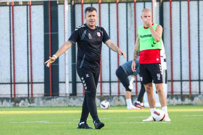 Hüseyin Eroğlu: “4-5 Oyuncuyu Kadromuza Katmak İstiyoruz”