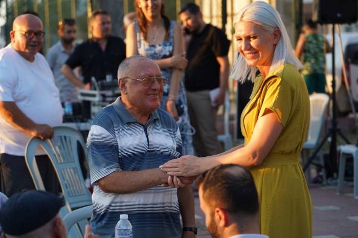 ’mahalle Buluşmaları’nda Talepler Dinlenip Çözümler Üretiliyor