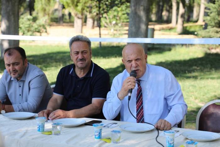 Başkan Pekmezci’den Personeline Ara Zam Müjdesi