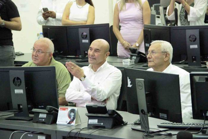 Türkiye’de Bir İlk: İzmir’de Taksimetreler Uzaktan Erişimle Ayarlandı