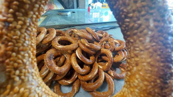 Samsun’da Simide Zam: 85 Gram Simit 7,5 Tl Oldu