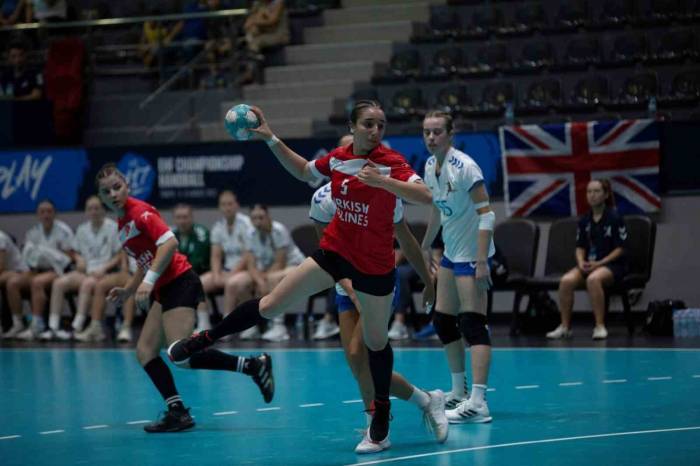 U17 Kızlar Avrupa Hentbol Şampiyonası, Ankara’da Başladı