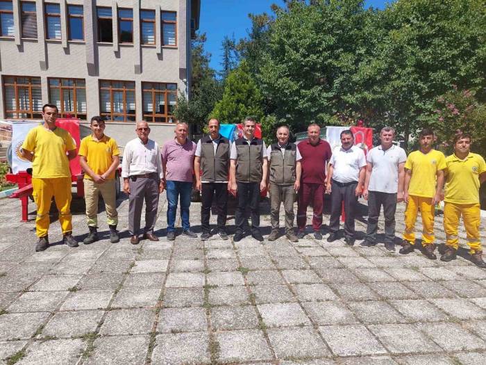 Yangınlara Erken Müdahale İçin Mahallelere Su Tankeri Desteği