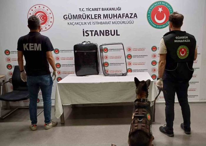 Sabiha Gökçen’de Uyuşturucu Operasyonu: 2 Kilo 68 Gram Metamfetamin Ele Geçirildi