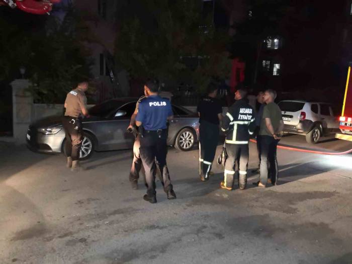 Aksaray’da 8 Katlı Apartmanda Korkutan Yangın